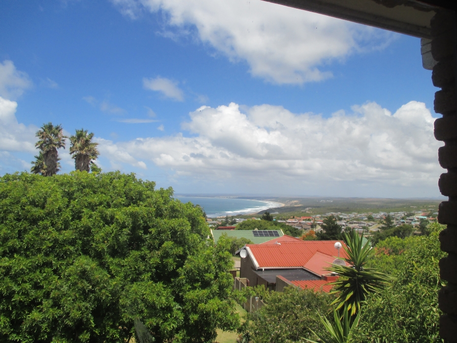 3 Bedroom Property for Sale in Dana Bay Western Cape